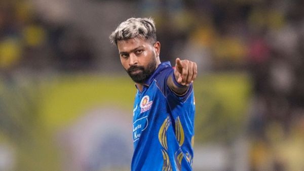 Hardik Pandya Trade: पंत के बाद हार्दिक पंड्या भी बदलेंगे IPL टीम? खरीदने की रेस में उतरीं दो चैंपियन टीमें 
