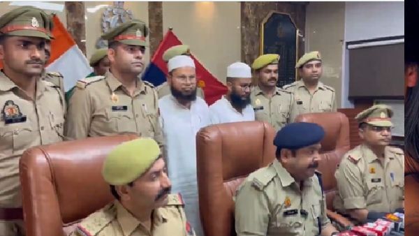 Meerut Fake CSC Center का भंडाफोड़: 2 जालसाज अरेस्ट, कैसे चुनते थे टारगेट? बैंक खाते से उड़ाते थे रकम?