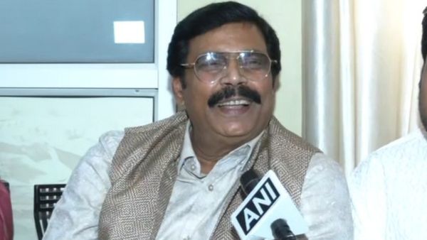 Bihar: क्या फिर जेल जाएंगे आनंद मोहन? सुप्रीम कोर्ट ने सरकार से पूछा- 'सरकारी अधिकारी की हत्या पर राहत क्यों?'