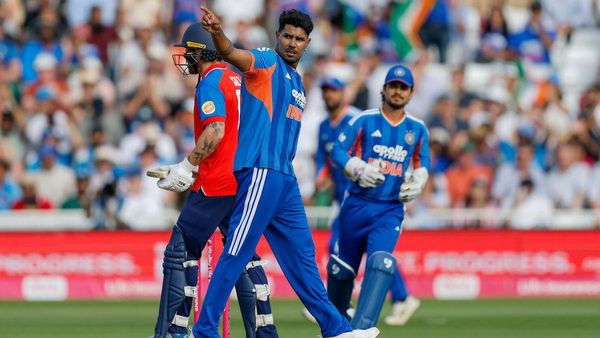 हर्षित राणा और वरुण चक्रवर्ती इंग्लैंड ODI सीरीज से बाहर, BCCI ने किया रिप्लेसमेंट का ऐलान
