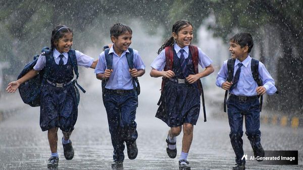 Mumbai Rains School Holiday: मुंबई में Yellow Alert, क्या बुधवार को भी रहेंगे स्कूल बंद? मेयर ने दिया ये जवाब