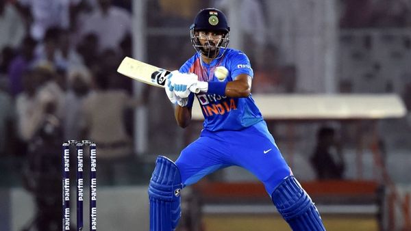 Shreyas Iyer: श्रेयस अय्यर के नाम जुड़ा बेहद शर्मनाक रिकॉर्ड, इतिहास में पहली बार हुआ ऐसा!
