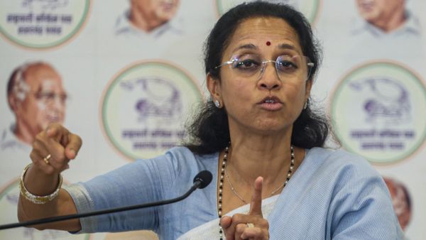 Maharashtra Politics: शरद पवार की NCP का कांग्रेस में विलय होगा? क्‍या होगी टूट, सुप्रिया सुले ने दिया जवाब 