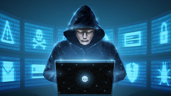 UP Cyber ​​Fraud: साइबर ठगों का नया हथकंडा! Loan का झांसा-बैंक खाते पर कब्जा, कैसे करते थे ठगी? 13 अरेस्ट