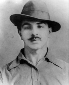 गुजराल ने देखी थी भगत सिंह की अंत्येष्टि