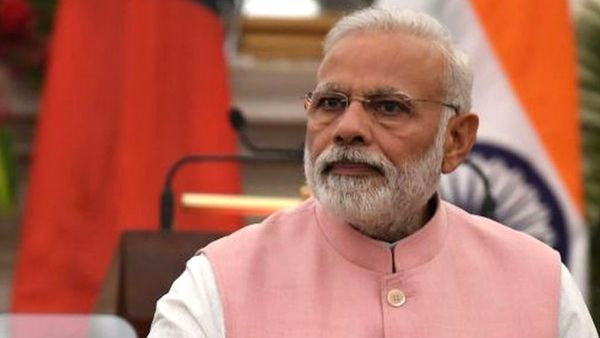 बिहार में पीएम मोदी की पत्नी जशोदाबेन की सभा, हिंदी बोलकर जीता दिल