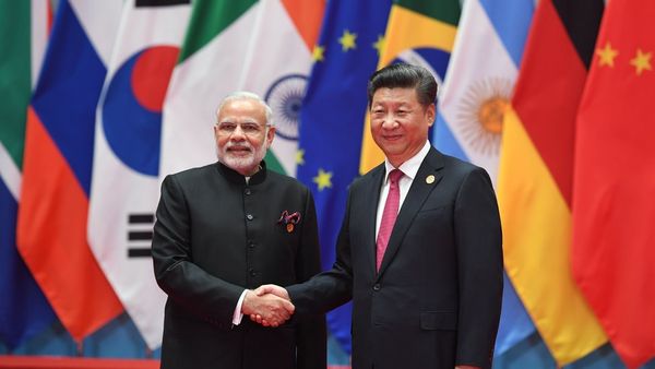 क्या भारत-चीन युद्ध के कगार पर खड़े हैं?