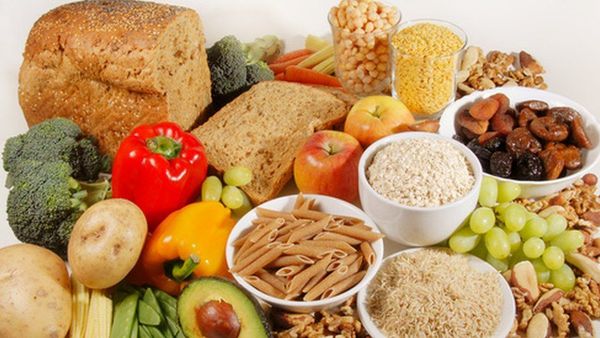 प्रेग्नेंसी में कितना और क्या खाना चाहिए?