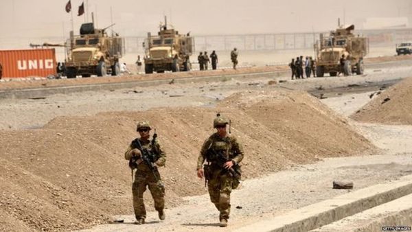 पाकिस्तान पर दबाव बढ़ाएगी ट्रंप की अफ़ग़ानिस्तान नीति