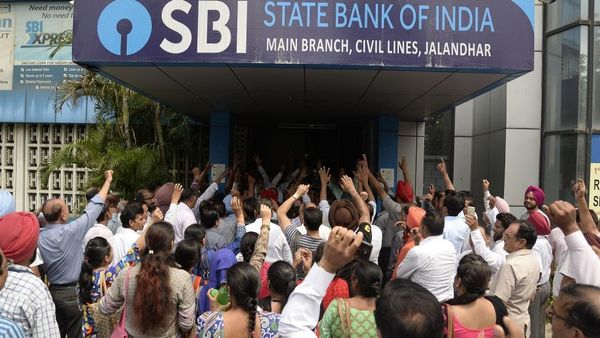 मनमोहन सही और मोदी ग़लत क्यों साबित हुए?