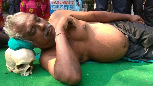 'देश में किसान और किसानी की हत्या हो रही है'