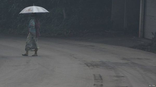 माउंट आगुंग: एक लाख लोगों को इलाका ख़ाली करने को कहा