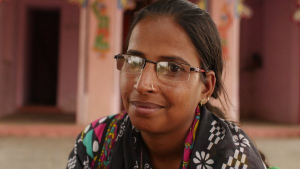 BBC INNOVATORS कम उम्र में लड़कियों की शादी के चलन को कैसे रोकें?