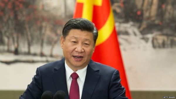 बस के अंडरकैरिज में बैठकर मम्मी-पापा को ढूंढने निकले ये बच्चे