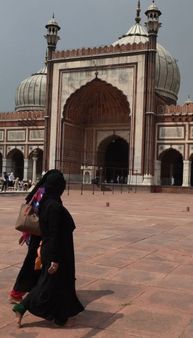 नज़रिया: क्या अदालतें भी 'लव जिहाद' कहनेवालों का पक्ष ले रही हैं?