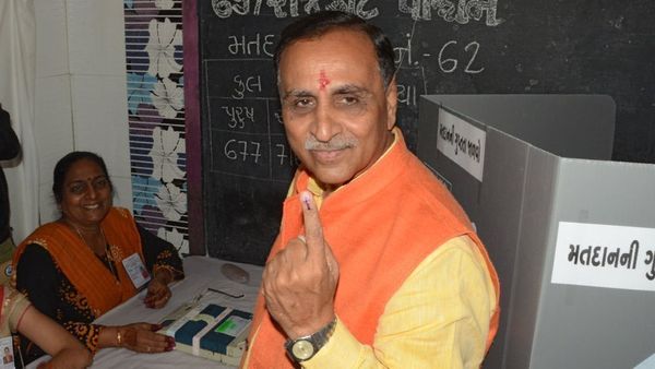 गुजरात की 57 साल की राजनीति का इतिहास