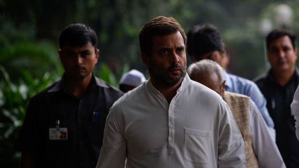 नज़रिया: 'नरेंद्र मोदी ही राहुल गांधी के सबसे बड़े टीचर हैं'