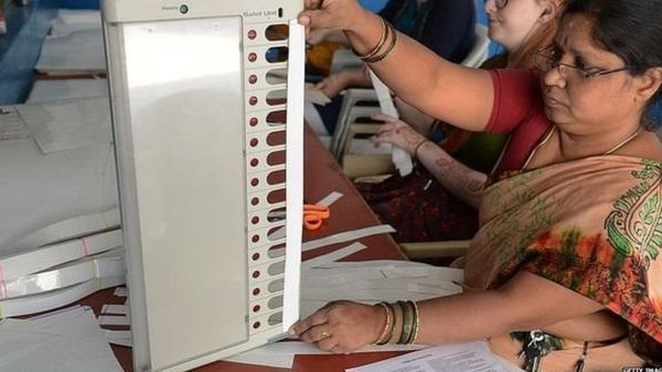 EVM हैकिंग: हार्दिक पटेल के दावों की हकीकत?