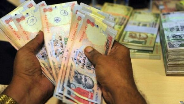 पीपीएफ पर फिर घटा ब्याज, अच्छे रिटर्न के लिए कहां करें निवेश