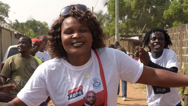 किस देश का राष्ट्रपति बना ये फ़ुटबॉल सितारा