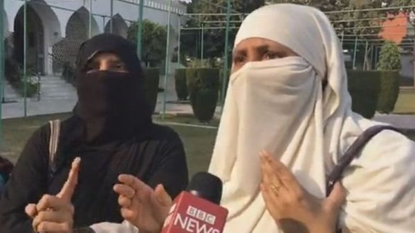 तीन तलाक़ पर कहाँ थी महिलाओं की आवाज़?