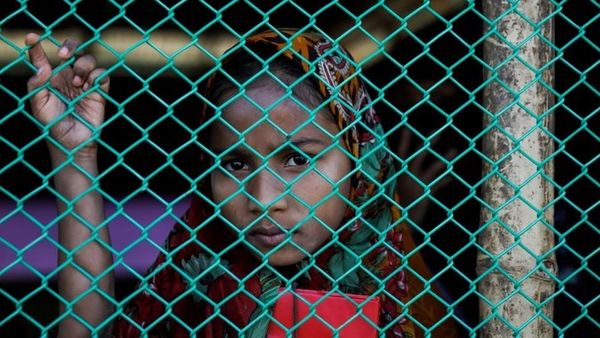 रोहिंग्या विद्रोहियों ने हमला करके कहा, म्यांमार सरकार से लड़ाई जारी रहेगी