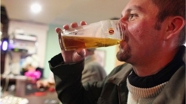 शराब छोड़ने पर आपके शरीर में क्या होता है