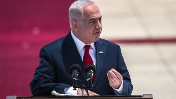 अपने ही देश इसराइल में बुरी तरह घिरे हुए हैं बिन्यामिन नेतन्याहू