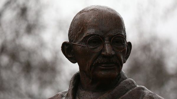 कैसा बीता था महात्मा गांधी का आख़िरी दिन?