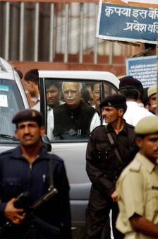 क्या ‘फ़्लॉप शो’ रहा राम राज्य रथ यात्रा का रवानगी कार्यक्रम?