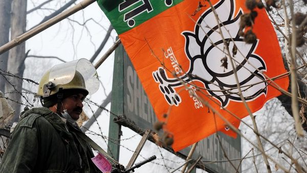 नज़रिया: क्या पाकिस्तान के मुद्दे पर टूटेगा बीजेपी-पीडीपी गठजोड़?