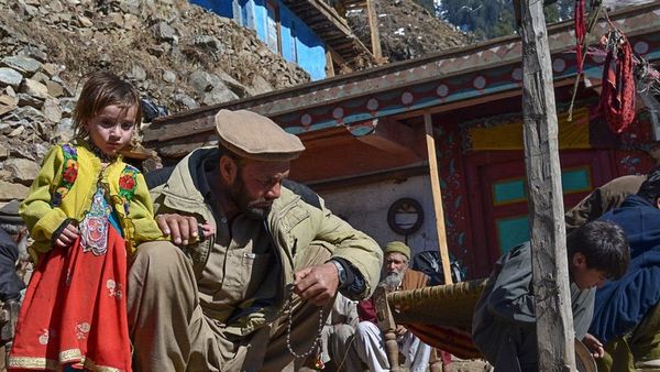 बदेशी भाषा बोलने वाले तीन आख़िरी इंसान