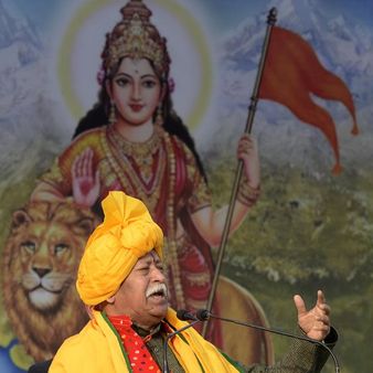 सोशल: 'राहुल का बयान सुनकर महात्मा गांधी फिर बोल पड़ेंगे- हे राम'