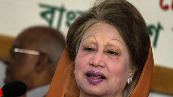 वो बांग्लादेशी बूढ़ी गुड़िया, जो बच्चों की वजह से काल कोठरी पहुंची