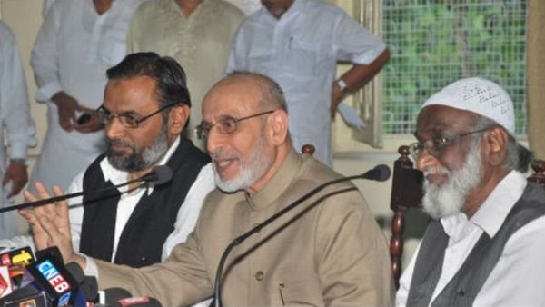 'इस्लाम नहीं, ज़िद पर चल रहा है मुस्लिम पर्सनल लॉ बोर्ड'