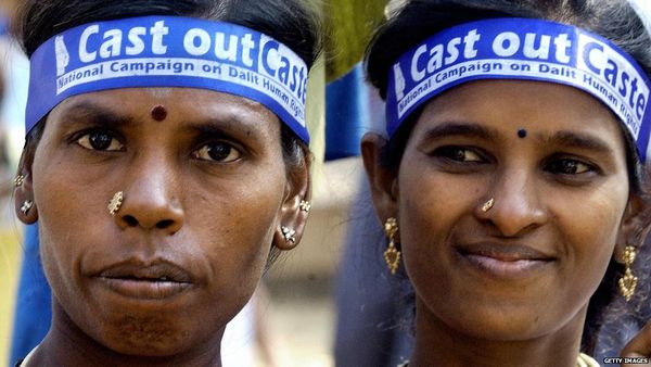 नज़रिया: दलितों के घोड़ी पर चढ़ने से सवर्णों को कष्ट क्यों है?