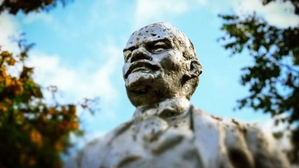 लेनिन की पाँच ख़ास प्रतिमाएँ देखी हैं आपने?