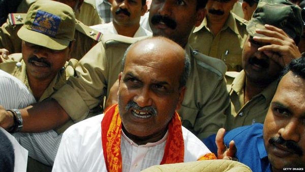 मैंगलौर पब हमले में श्रीराम सेना के प्रमोद मुतालिक बरी