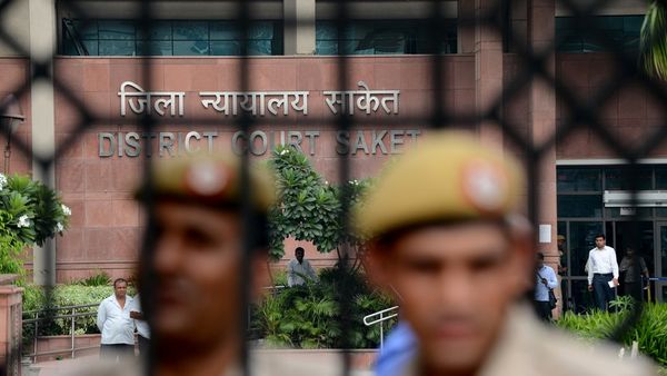 सलमान मामले के जज समेत 87 जजों का तबादला किसने किया?