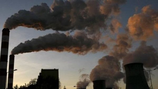 ट्रंप की 'ज़िम्मेदारी' निभाने सामने आए ब्लूमबर्ग