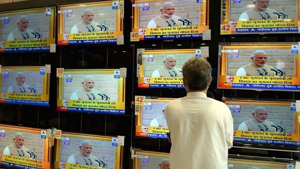 ब्लॉगः टीम मोदी ने परफ़ेक्ट कर ली है मुद्दों को किनारे लगाने की तकनीक