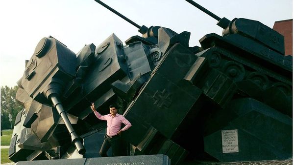 बिहारी डॉक्टर जो रूस में बन गया पुतिन का विधायक