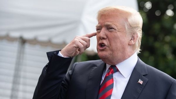 अमरीका: प्रवासी बच्चों की तस्वीरों से बढ़ा विवाद, नियम बदलेंगे डोनल्ड ट्रंप?