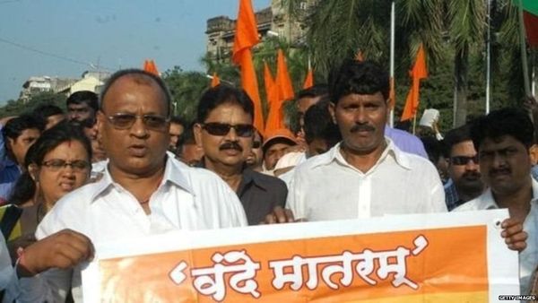 किसी को क्यों होती है वंदे मातरम् को अनिवार्य बनाने से आपत्ति?