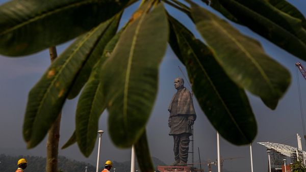 क्या भूकंप की मार झेल पाएगी सरदार पटेल की मूर्ति?