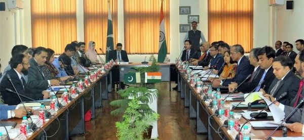 भारत-पाक अपने ग़ुस्से को पीने पर क्यों हैं मजबूर- वुसत का ब्लॉग