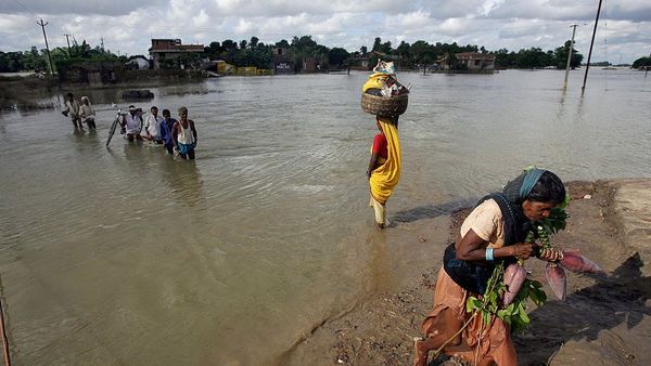 दरभंगा: 300 तलाबों का शहर पानी के लिए क्यों तरस रहा था?