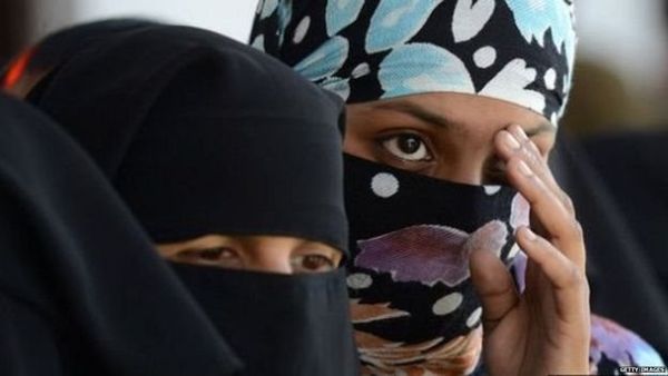 तीन तलाक़ बिल को बीजेपी ने राज्यसभा में बिना बहुमत कैसे पास कराया