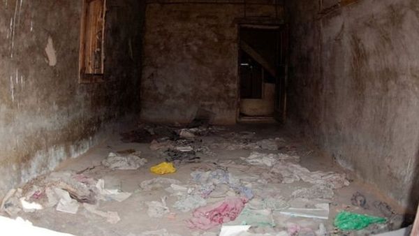 अब भी घाटी में रह रहे कश्मीरी पंडितों की उम्मीदें और चिंताएं