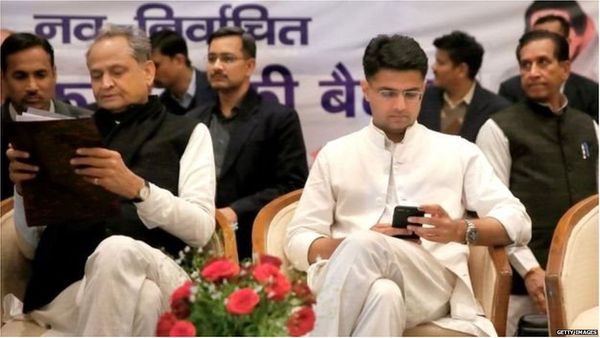 सोनिया गांधी ने क्यों दी 370, असम और राम मंदिर से दूर रहने की सलाह: नज़रिया